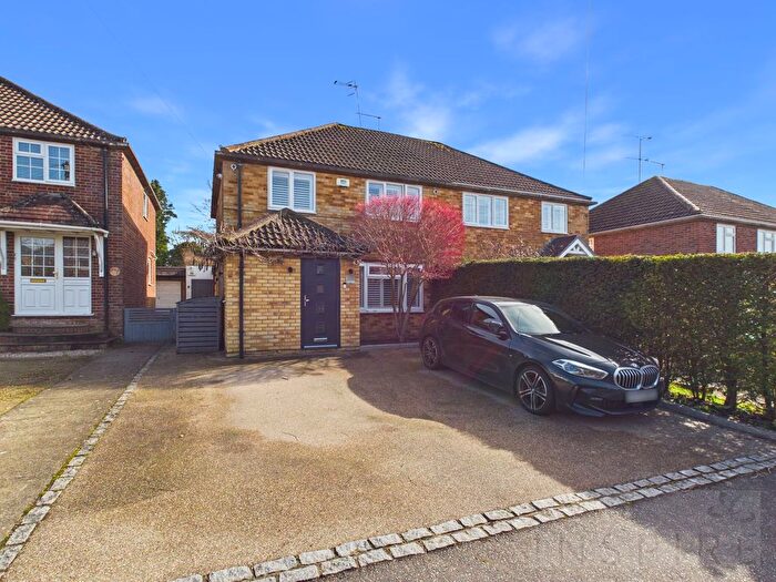 3 Bedroom Semi Detached House For Sale In Marvell Close, Crawley, RH10