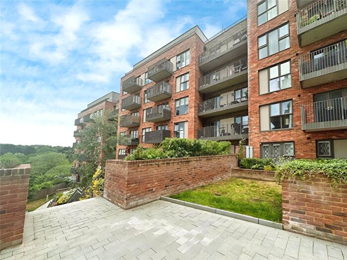 1 Bedroom Flat To Rent In Rosalind Drive, Maidstone, Kent, ME14