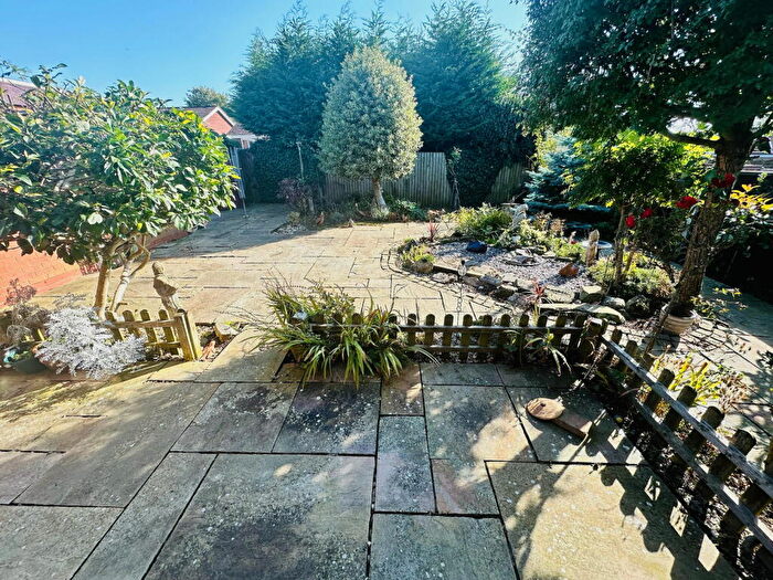 2 Bedroom Detached Bungalow For Sale In Ashen Close, Northway, DY3