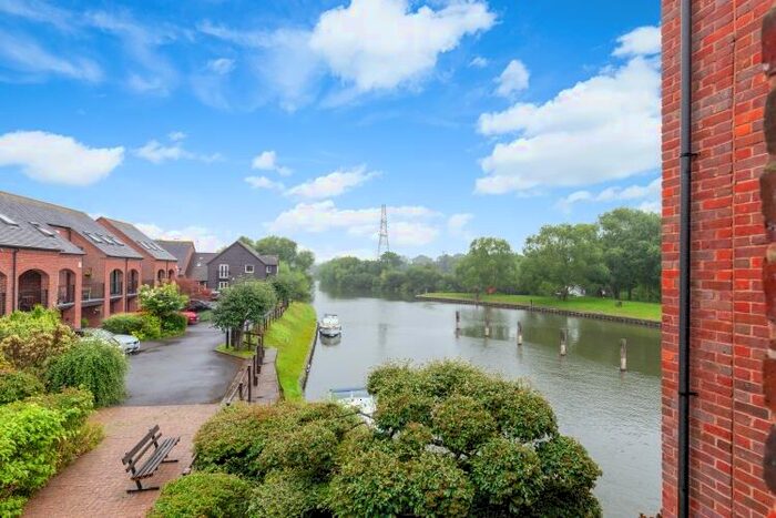 2 Bedroom Apartment To Rent In Church Road, Oxford, OX4