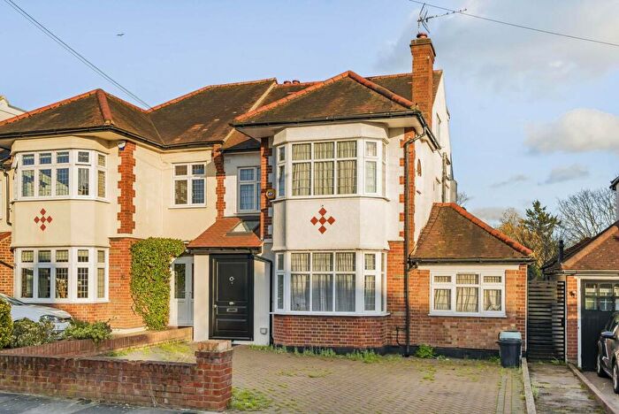 4 Bedroom Semi-Detached House To Rent In Lakenheath, Southgate, London, N14