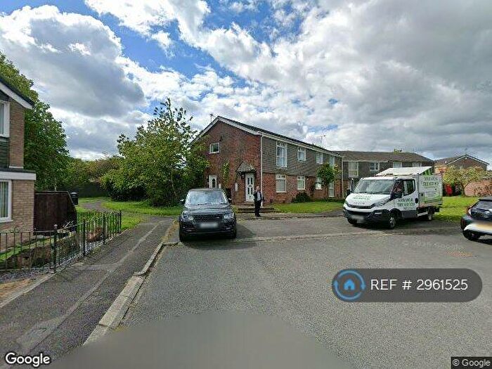 2 Bedroom Flat To Rent In Otley Close, Cramlington, NE23