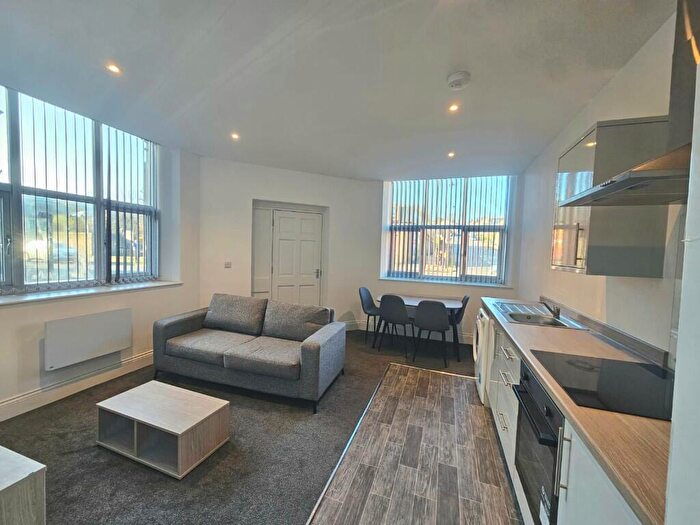 2 Bedroom Apartment To Rent In Market Street, Huddersfield, West Yorkshire, HD3