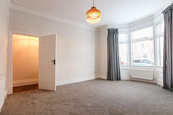 2 Bedroom Flat To Rent In Bamborough Terrace, North Shields, NE30
