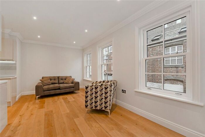 3 Bedroom Flat To Rent In Pleasant Place, Islington, N1
