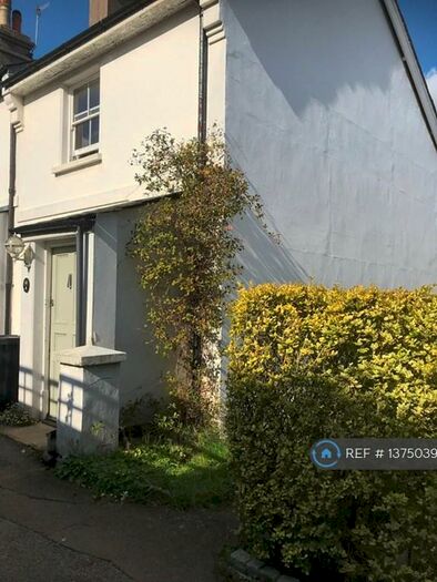 2 Bedroom End Of Terrace House To Rent In Waterworks Cottages, Hove, BN3
