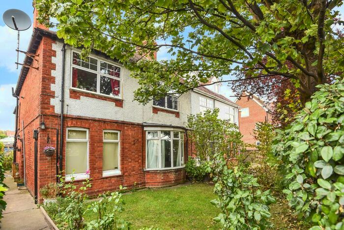 2 Bedroom Apartment To Rent In Botley, Oxford, OX2