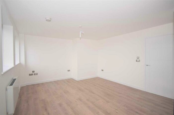 2 Bedroom Apartment To Rent In Rivers House, Springfield Road, Chelmsford, CM2