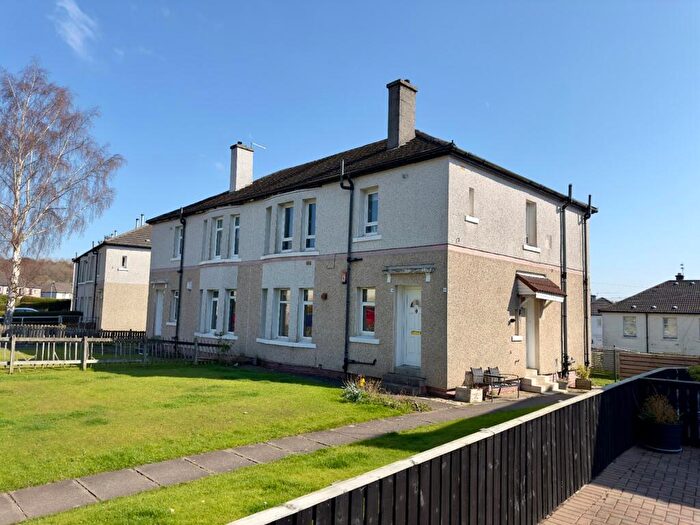 2 Bedroom Flat To Rent In Carnwadric Road, Thornliebank, Glasgow, G46