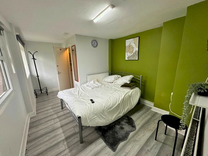 1 Bedroom Studio To Rent In Northwick Park Road, Harrow-On-The-Hill, Harrow, HA1