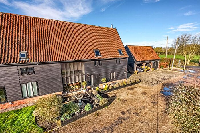 4 Bedroom Barn Conversion For Sale In Cockfield, Bury St Edmunds, Suffolk, IP30