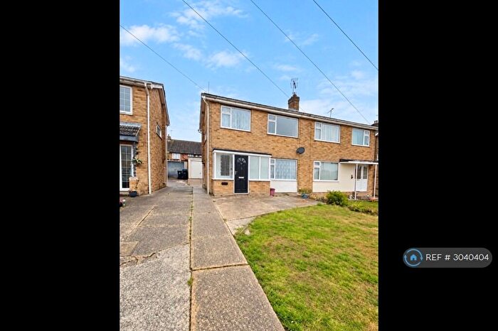 3 Bedroom Semi Detached House To Rent In The Vineway, Harwich, CO12