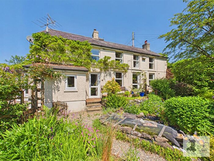 3 Bedroom Detached House For Sale In Tregroes, Llandysul, SA44