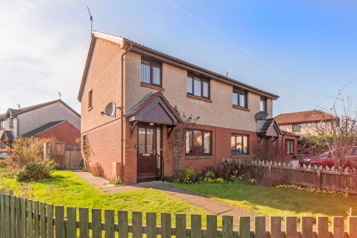 3 Bedroom Semi Detached House For Sale In Wellside, Haddington, East Lothian, EH41