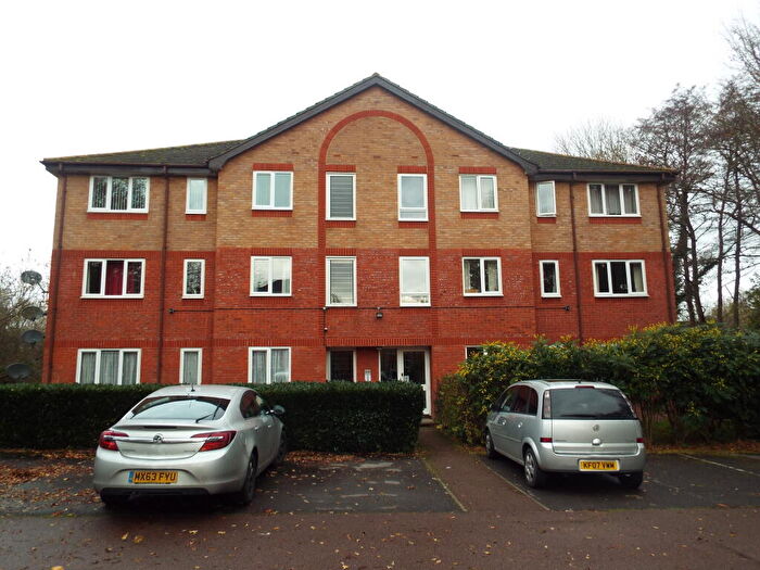 1 Bedroom Flat To Rent In Bewbush, RH11