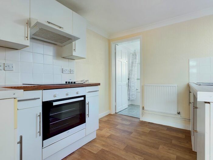 3 Bedroom Terraced House To Rent In Beach Road, Newhaven, BN9