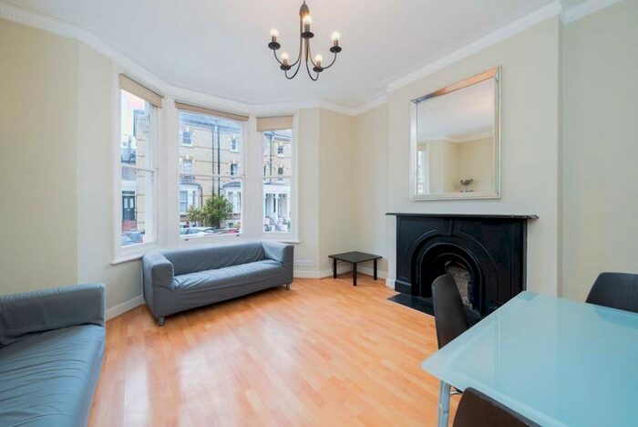2 Bedroom Flat To Rent In Edith Road, London, W14