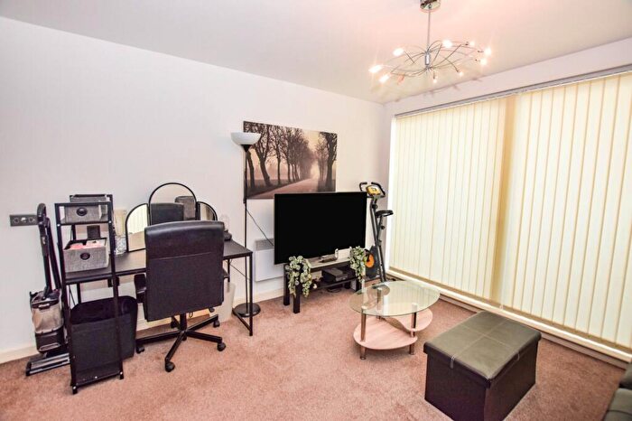 1 Bedroom Flat To Rent In Melia House, Lord Street, Green Quarter, Manchester, M4