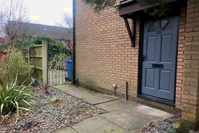 2 Bedroom House To Rent In Barmouth Close, Warrington, WA5