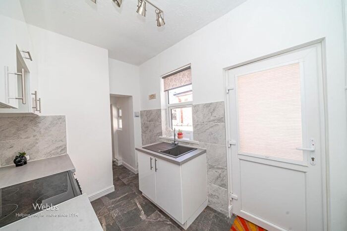 2 Bedroom Terraced House For Sale In Broad Lane, Bloxwich, Walsall, WS3