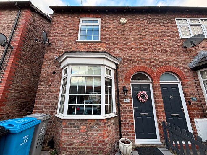 3 Bedroom Property To Rent In Byrom Street, Altrincham, WA14