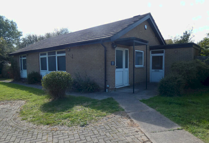 3 Bedroom Detached Bungalow To Rent In Kempston, MK42