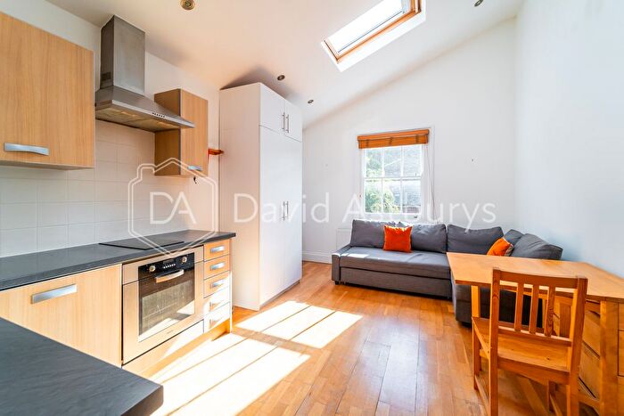 Studio To Rent In Hillfield Avenue, Crouch End, London, N8