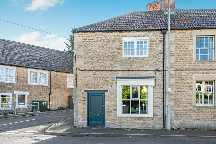 1 Bedroom Character Property For Sale In Frome Road, Beckington, Beckington, BA11