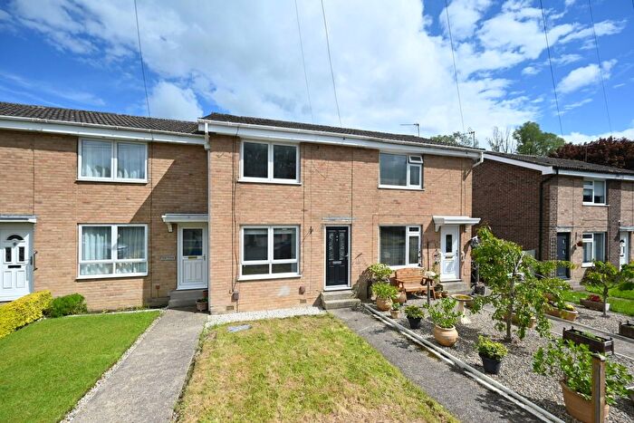 2 Bedroom Terraced House To Rent In Truro Road, Harrogate, HG3