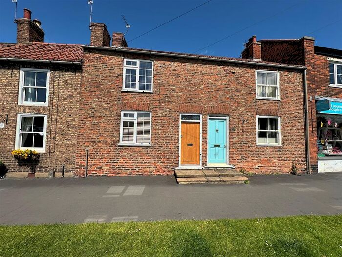 2 Bedroom Terraced House To Rent In The Village, Haxby, York, YO32
