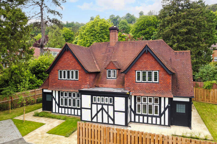 3 Bedroom Semi-Detached House For Sale In Reigate Hill, Reigate, RH2