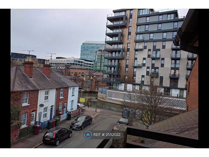 1 Bedroom Flat To Rent In Sidmoth Court, Reading, RG1