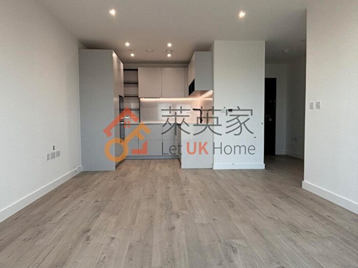 1 Bedroom Flat To Rent In Darter Apartments, Woodberry Down, London, N4