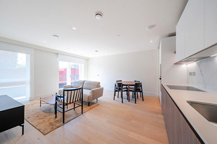 2 Bedroom Apartment To Rent In West End Lane, West Hampstead, London, NW6