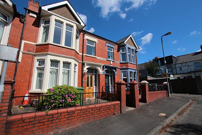 3 Bedroom Terraced House To Rent In Gelligaer Gardens, Maindy, Cardiff, CF24