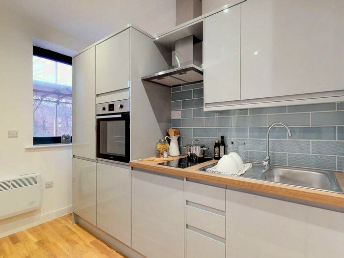 Apartment To Rent In Onyx Residence, Sheffield, #, S2