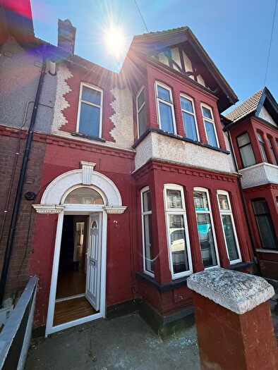 4 Bedroom Terraced House To Rent In Cromwell Road, Luton, LU3