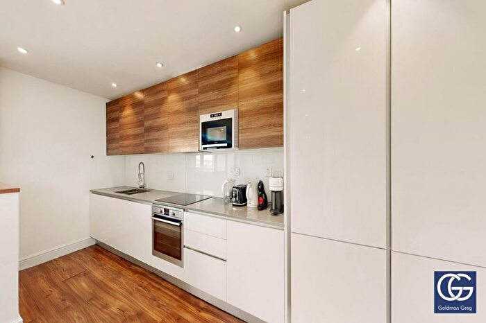 2 Bedroom Apartment To Rent In Charlotte Court, East Barnet Road, London, EN4