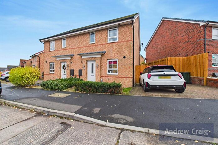 2 Bedroom Semi Detached House For Sale In Firfield Road, Blakelaw, NE5