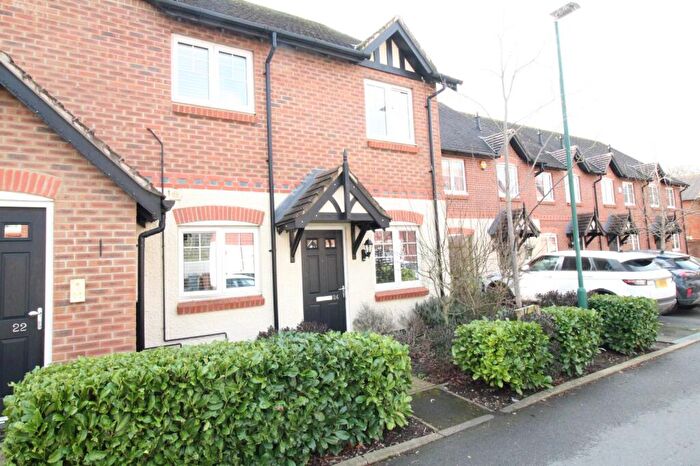 2 Bedroom Maisonette To Rent In Drovers Close, Balsall Common, Coventry, West Midlands, CV7