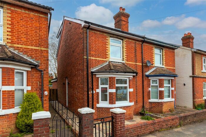 3 Bedroom Semi-Detached House To Rent In Napier Road, Tunbridge Wells, Kent, TN2