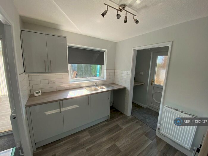 3 Bedroom Semi-Detached House To Rent In Clarke Court, Boston, PE21