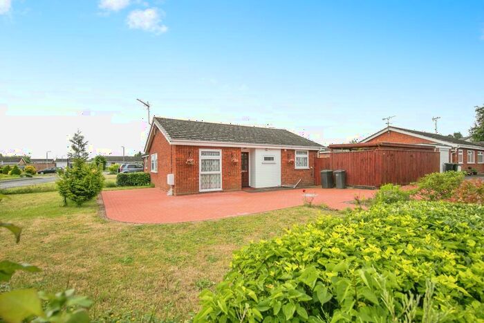2 Bedroom Bungalow For Sale In Acton Road, Bramford, Ipswich, Suffolk, IP8