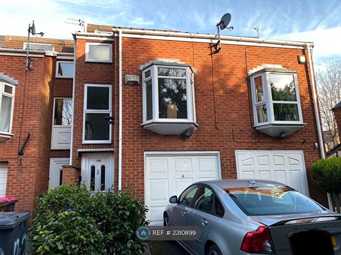 3 Bedroom Terraced House To Rent In Worsley Road, Eccles, Manchester, M30