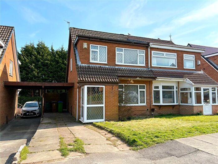 3 Bedroom Semi-Detached House For Sale In Newhouse Road, Hopwood, Heywood, Greater Manchester, OL10