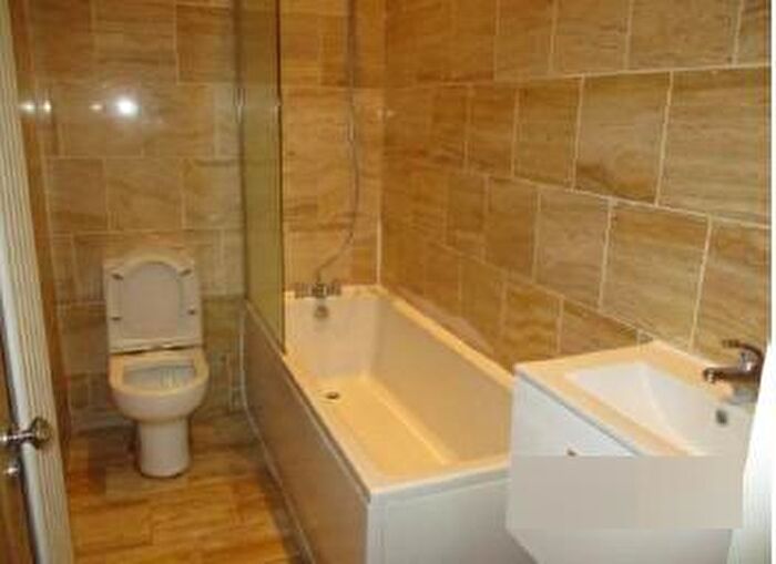 1 Bedroom Apartment To Rent In Gordon Road, High Wycombe, HP13