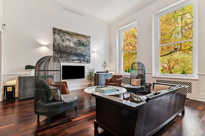 5 Bedroom Flat To Rent In Queens Gate, South Kensington, SW7