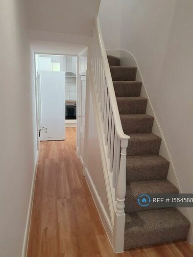 2 Bedroom Terraced House To Rent In Graham Street, Newport, NP20