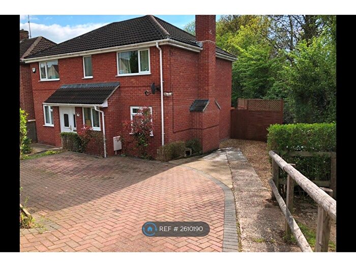 3 Bedroom Detached House To Rent In High View, Calcot, Reading, RG31