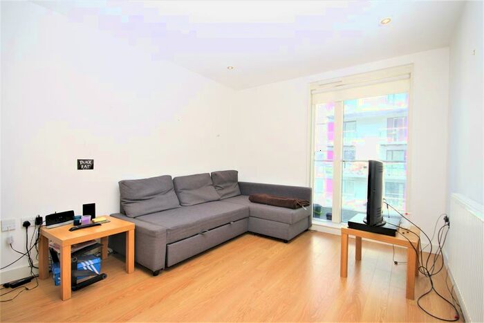 1 Bedroom Flat To Rent In Conington Road, Lewisham, London, SE13